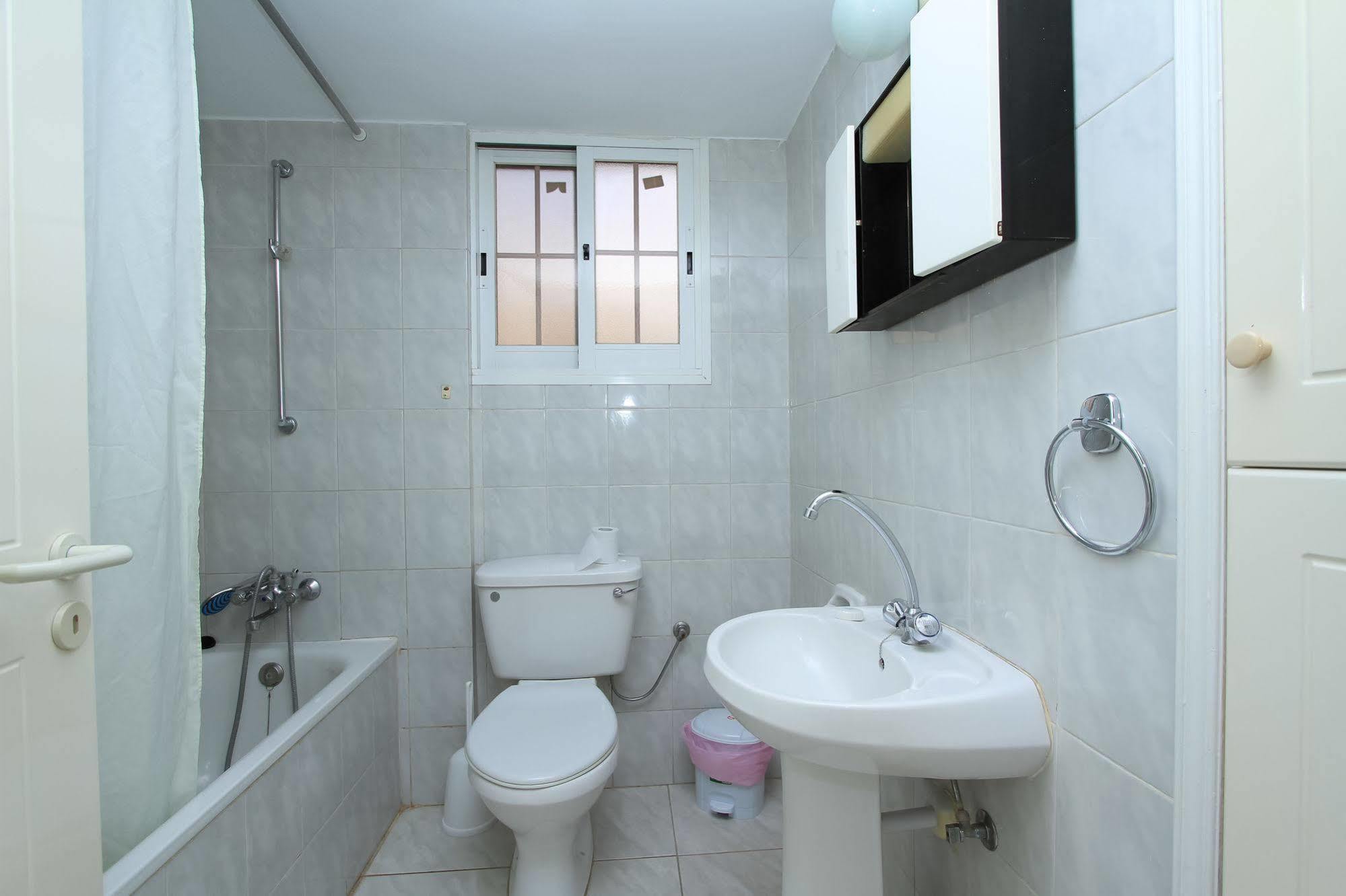 Santa Barbara Complex Apartman Limassol Kültér fotó